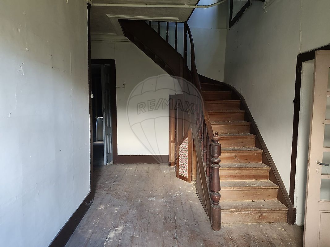 Moradia T4 à venda em Macieira de Cambra, Vale de Cambra — foto 13