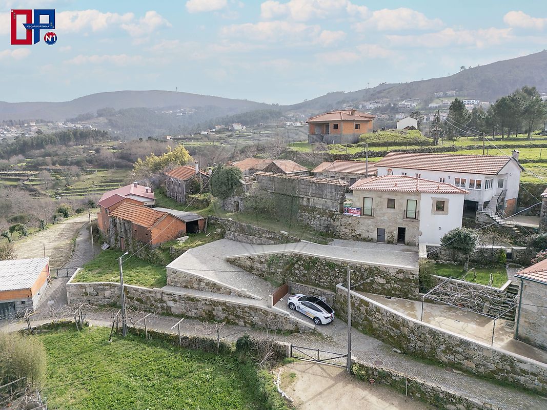 Moradia T2 à venda em Vale de Cambra