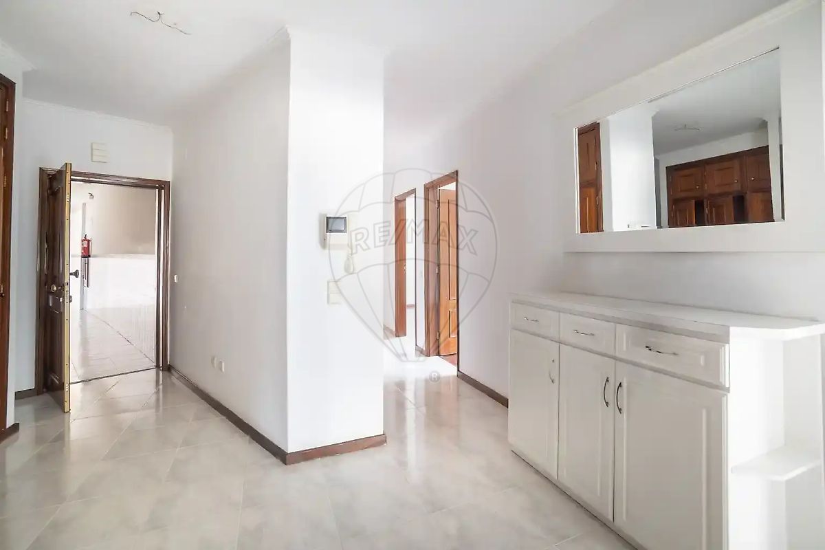 Apartamento T3 à venda em Arrifana, Santa Maria da Feira — foto 3
