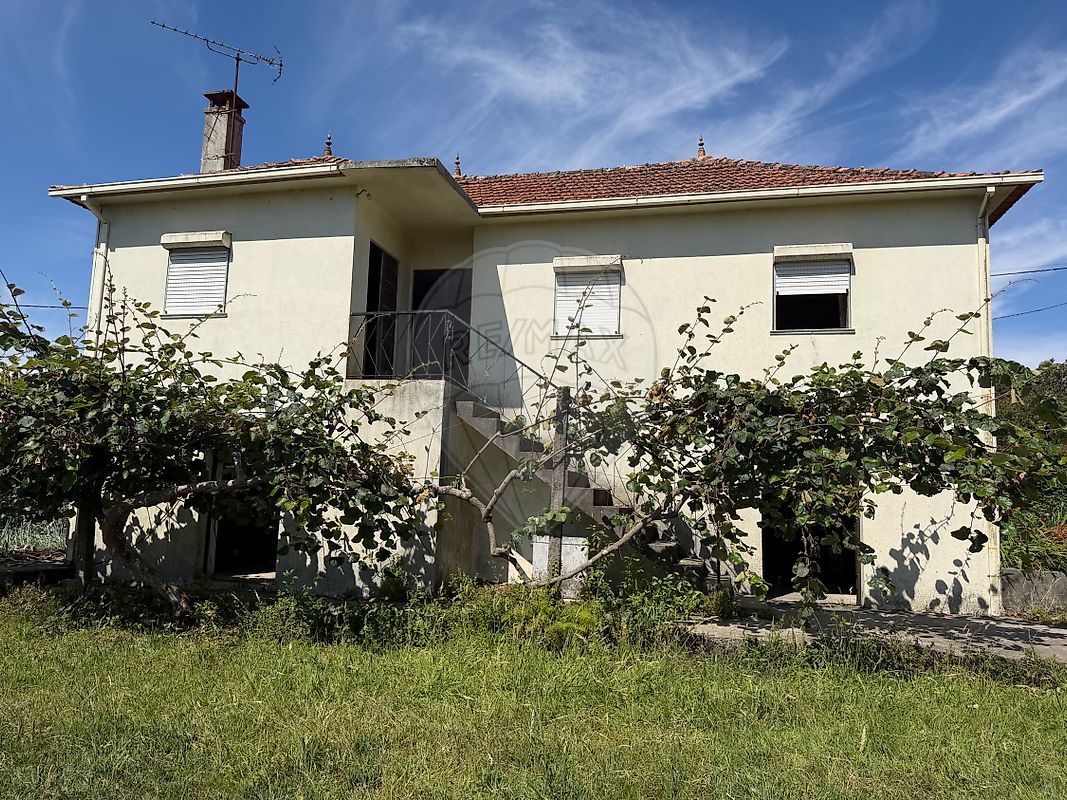 Apartamento T3 à venda em Vale de Cambra
