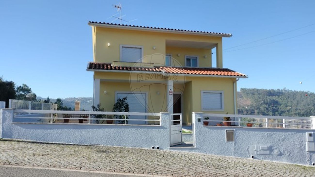 Apartamento T3 à venda em Coimbra