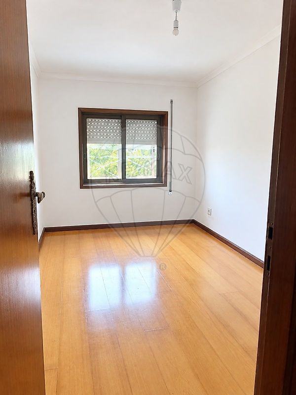 Moradia T5 à venda em Macieira de Cambra, Vale de Cambra — foto 12