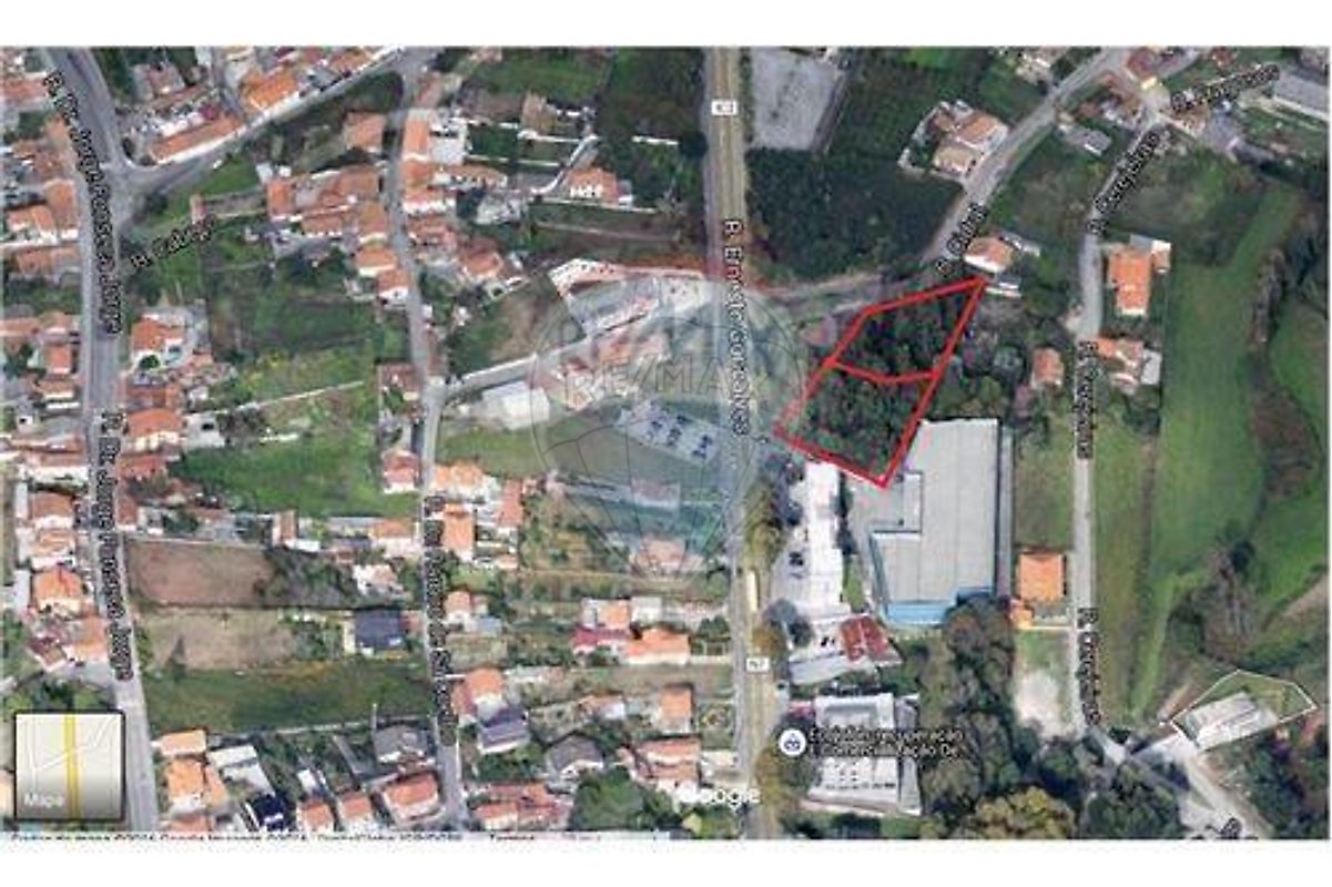 Land for sale in Vila Nova de Gaia, Portugal — €110,000