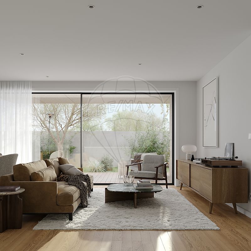 Apartamento T4 à venda em Porto