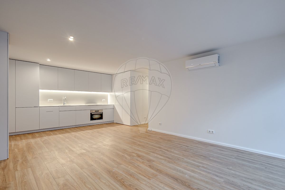 Apartamento T2 à venda em Porto