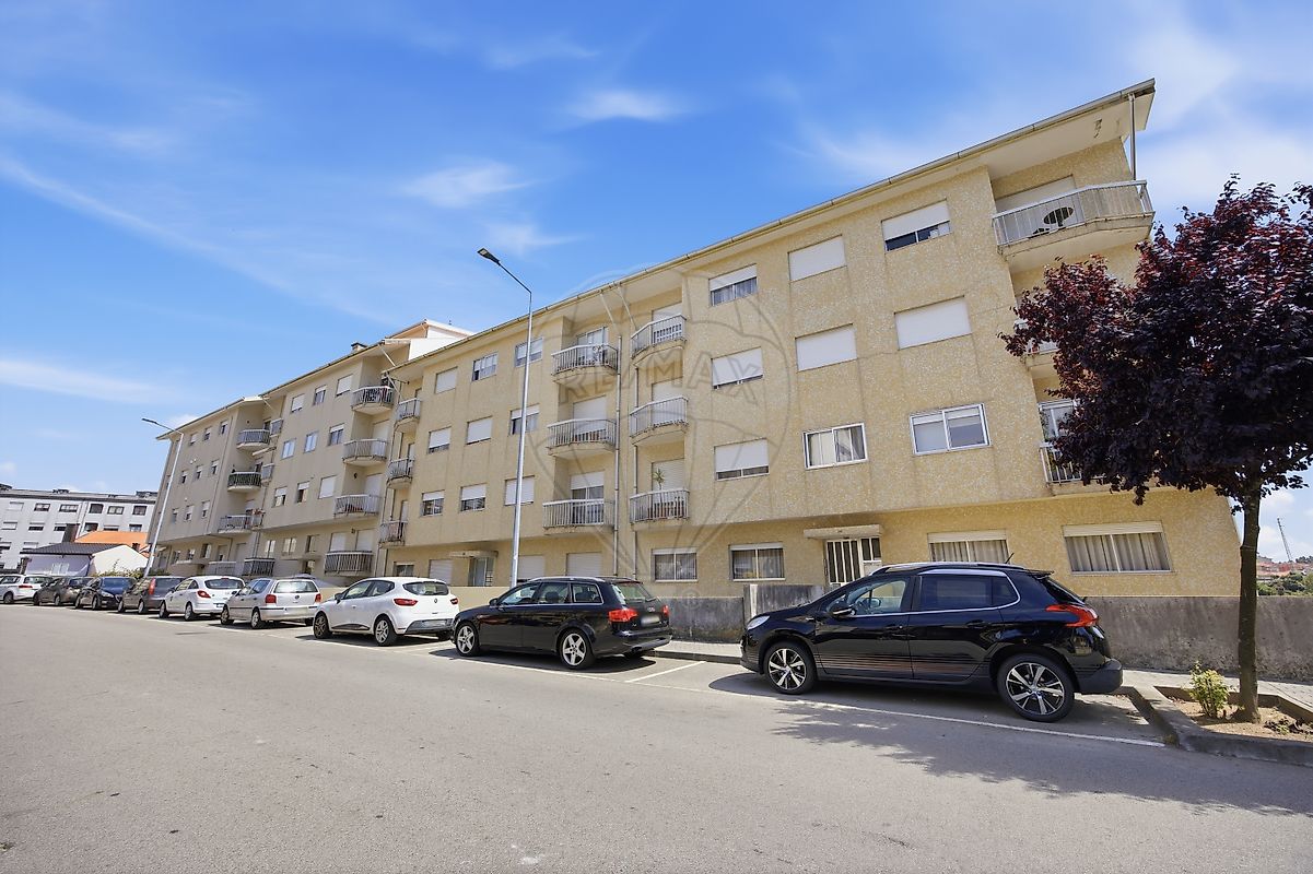 Apartamento T2 à venda em Vila Nova de Gaia