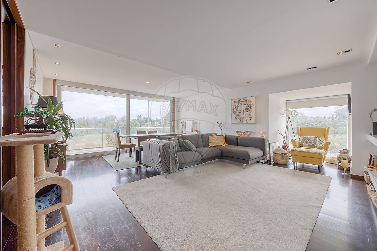 Apartamento T3 à venda em Vila Nova de Gaia
