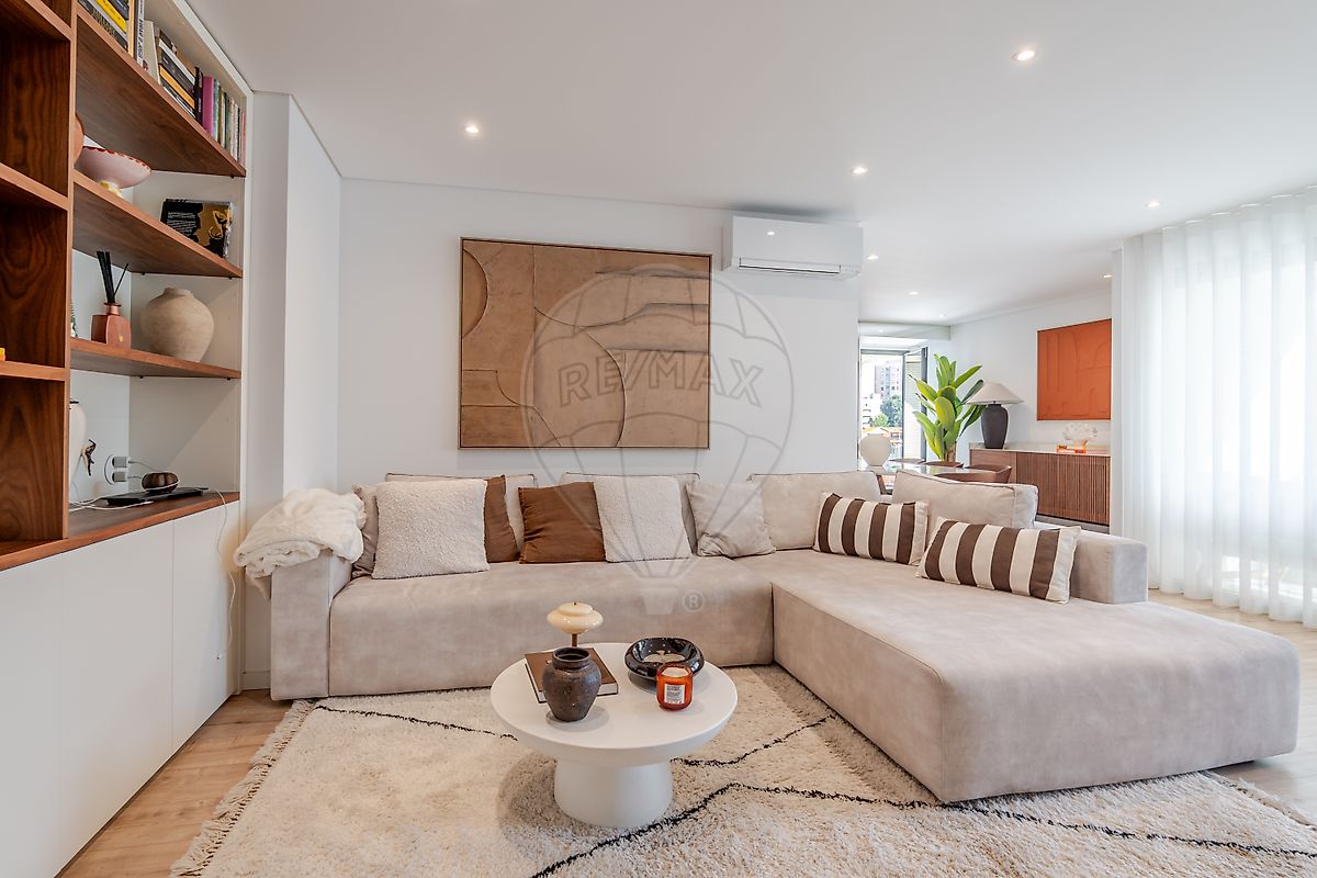 Apartamento T3 - Águas Santas, Maia, Porto