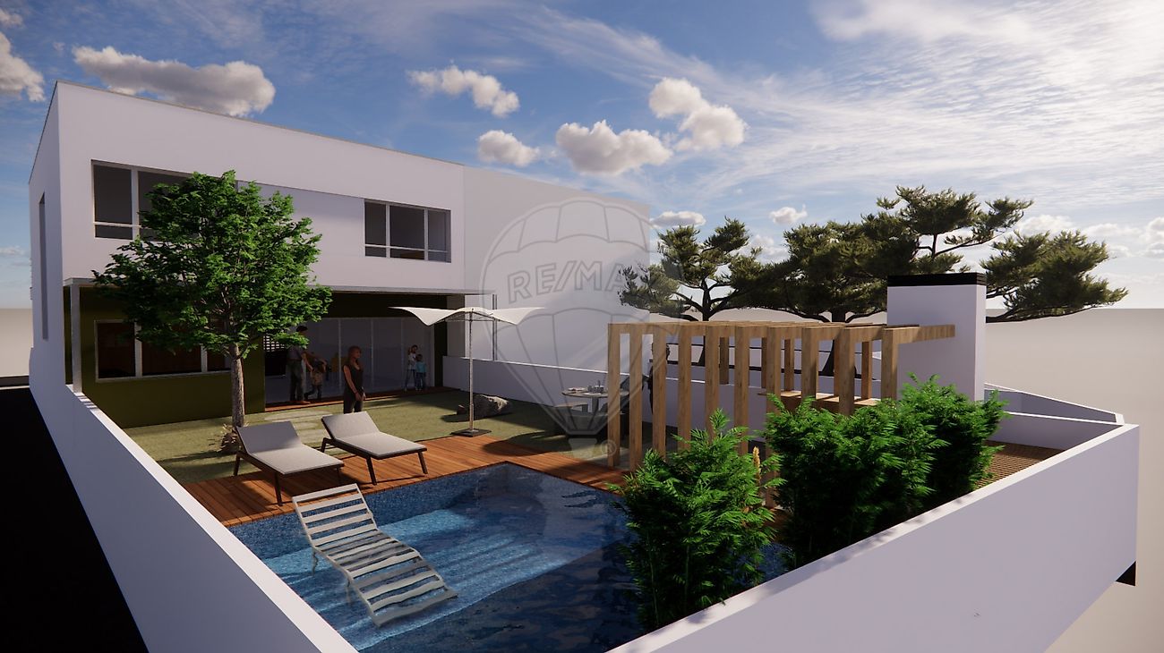 Land for sale in Seixal, Portugal — €129,000