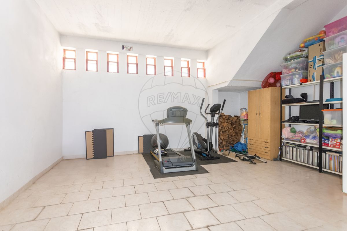 listing 122081523-2 picture-0