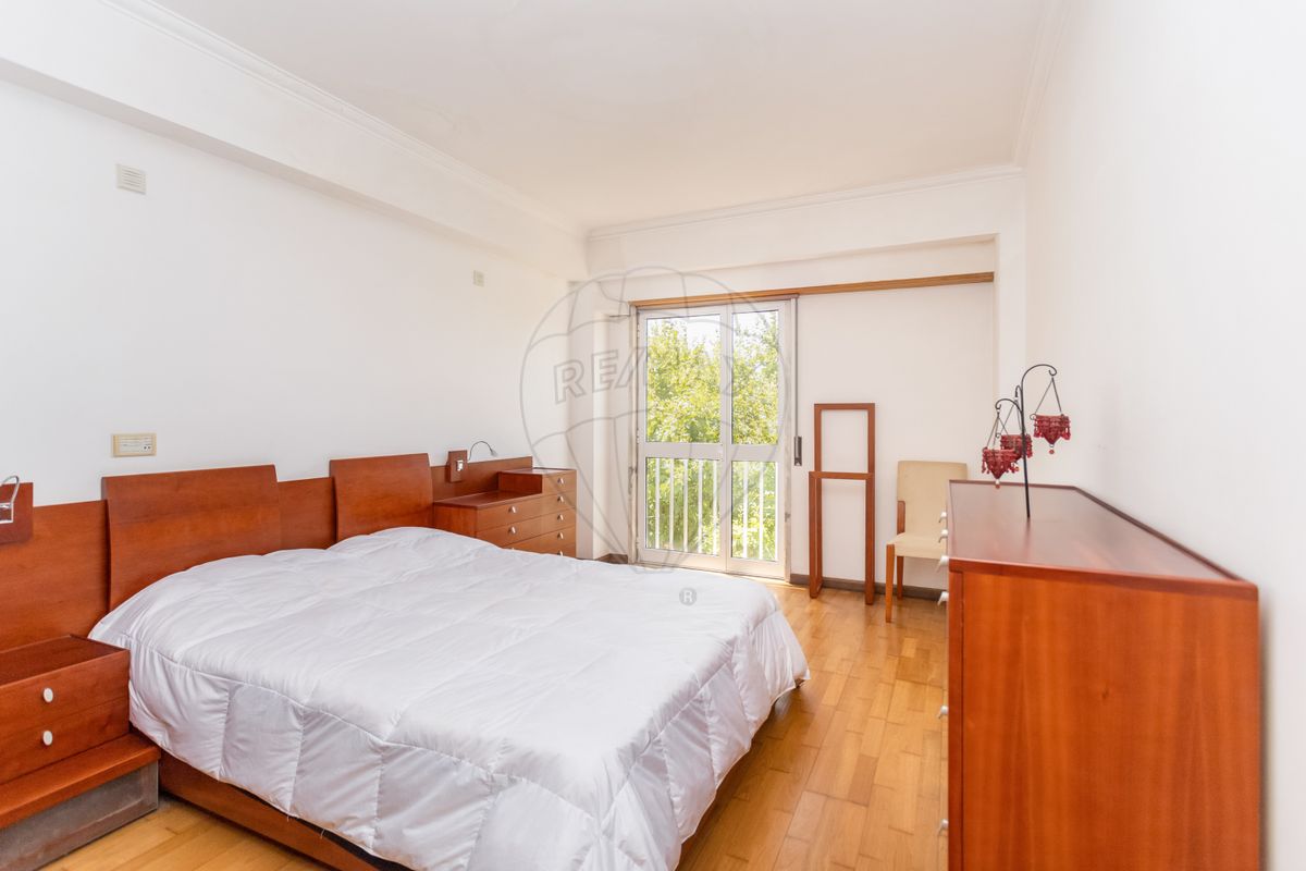 listing 122081523-2 picture-0