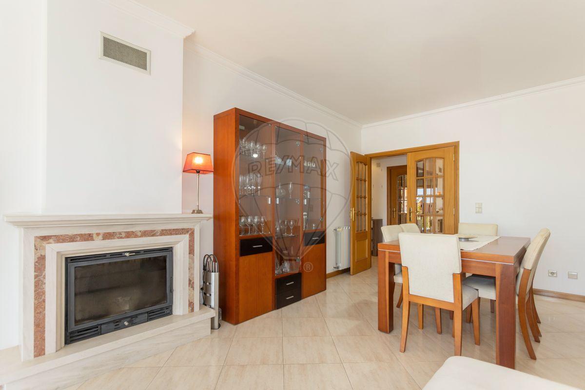 listing 122081523-2 picture-0