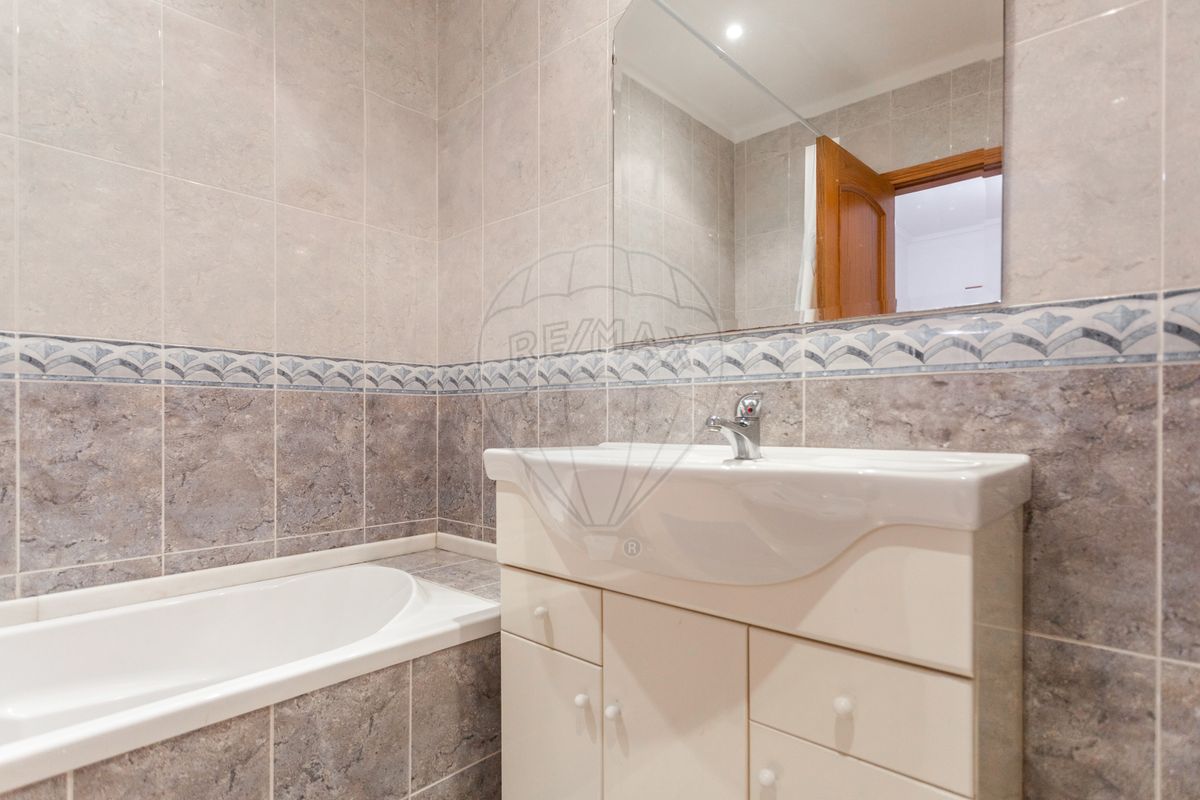 listing 122081523-2 picture-0