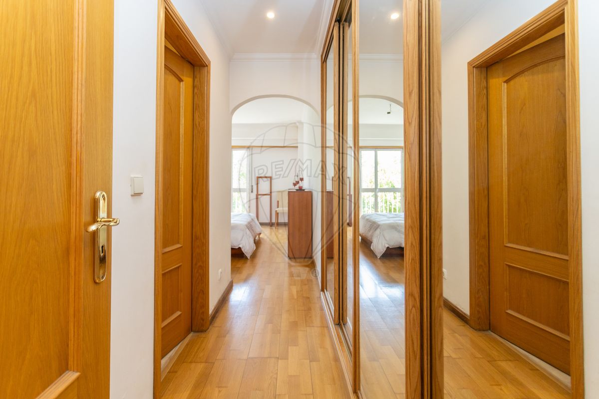 listing 122081523-2 picture-0