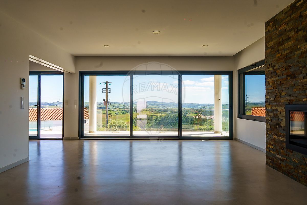 Moradia T4 à venda em Carvoeira e Carmões, Torres Vedras — foto 11
