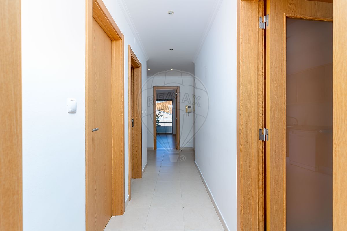 Apartamento T3 à venda em Charneca de Caparica e Sobreda, Almada — foto 14