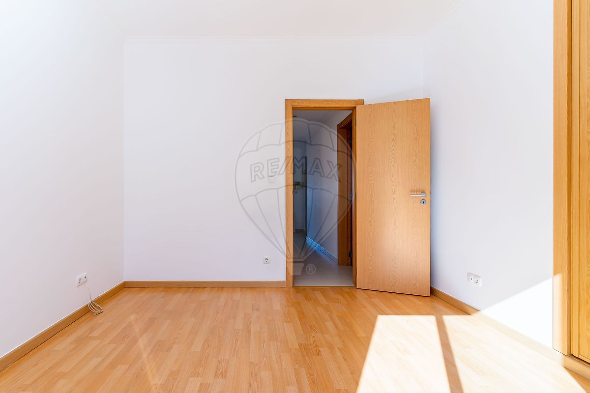Apartamento T3 à venda em Charneca de Caparica e Sobreda, Almada — foto 13