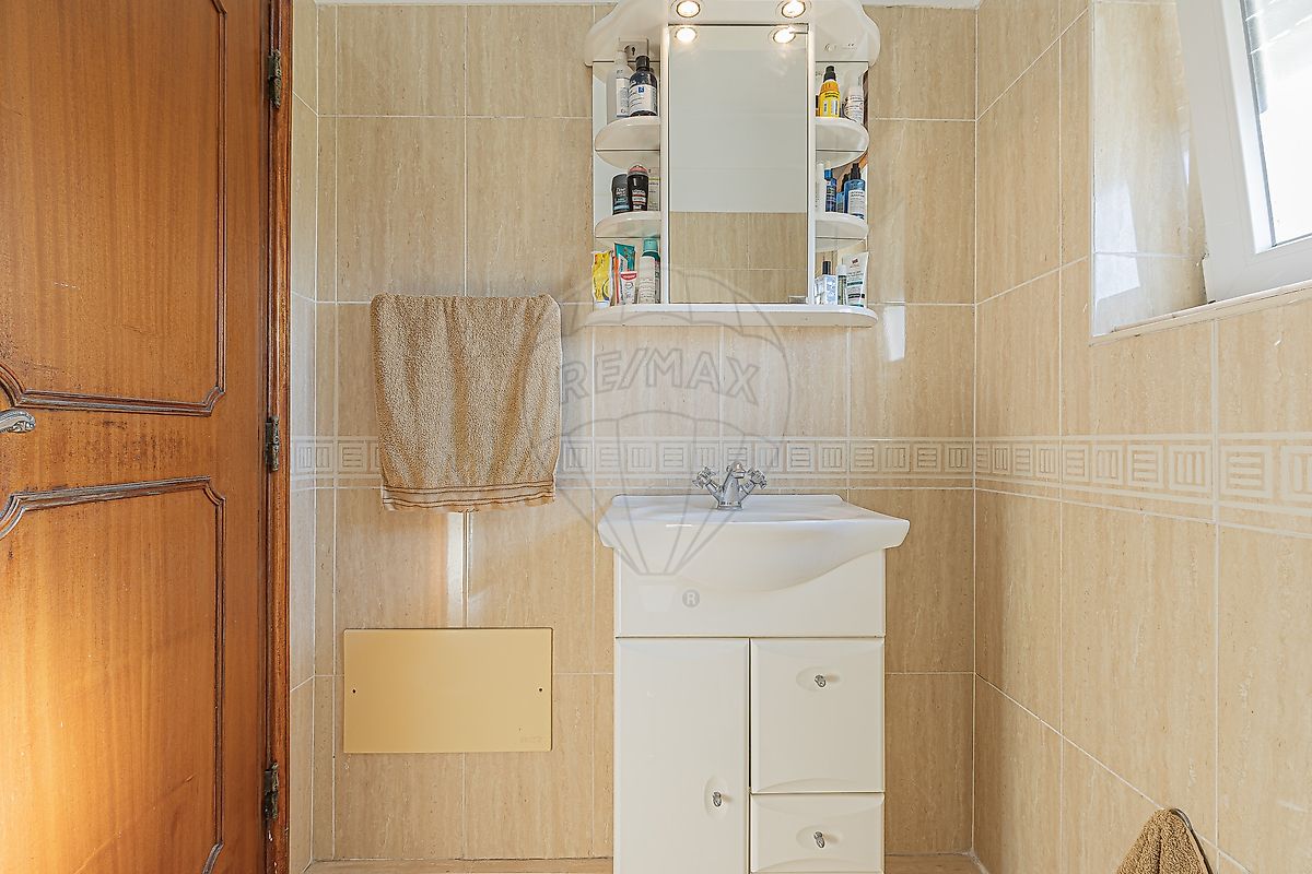 Apartamento T2 à venda em Charneca de Caparica e Sobreda, Almada — foto 31