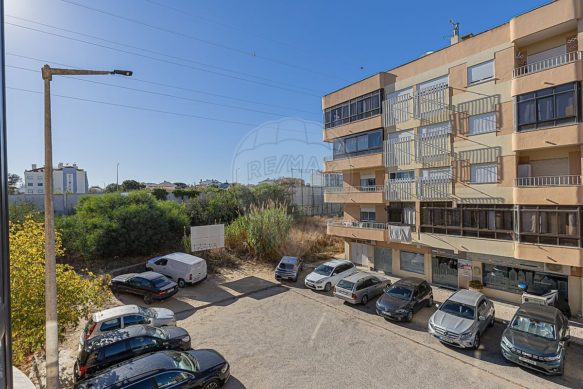 Apartamento T2 à venda em Charneca de Caparica e Sobreda, Almada — foto 14