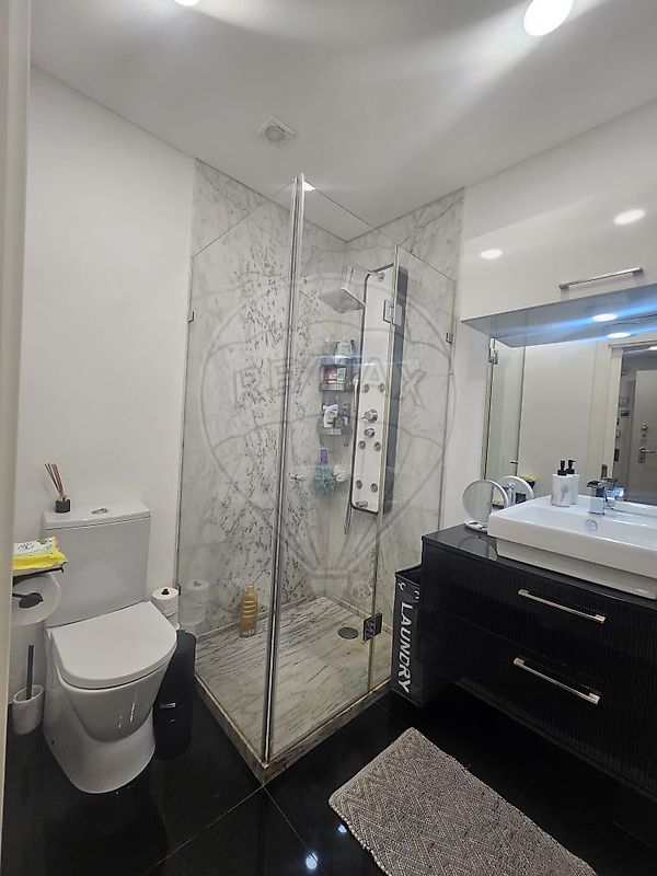 listing 122141339-76 picture-0