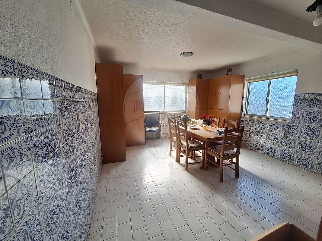 listing 122141247-190 picture-0