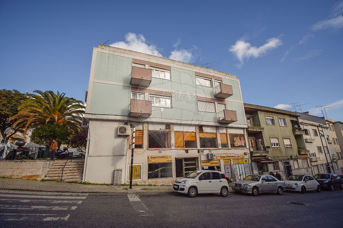 listing 122141386-18 picture-0