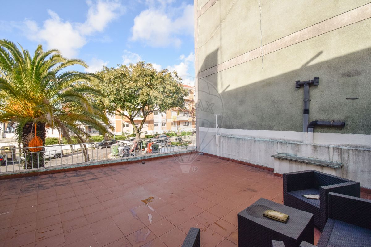 listing 122141386-18 picture-0