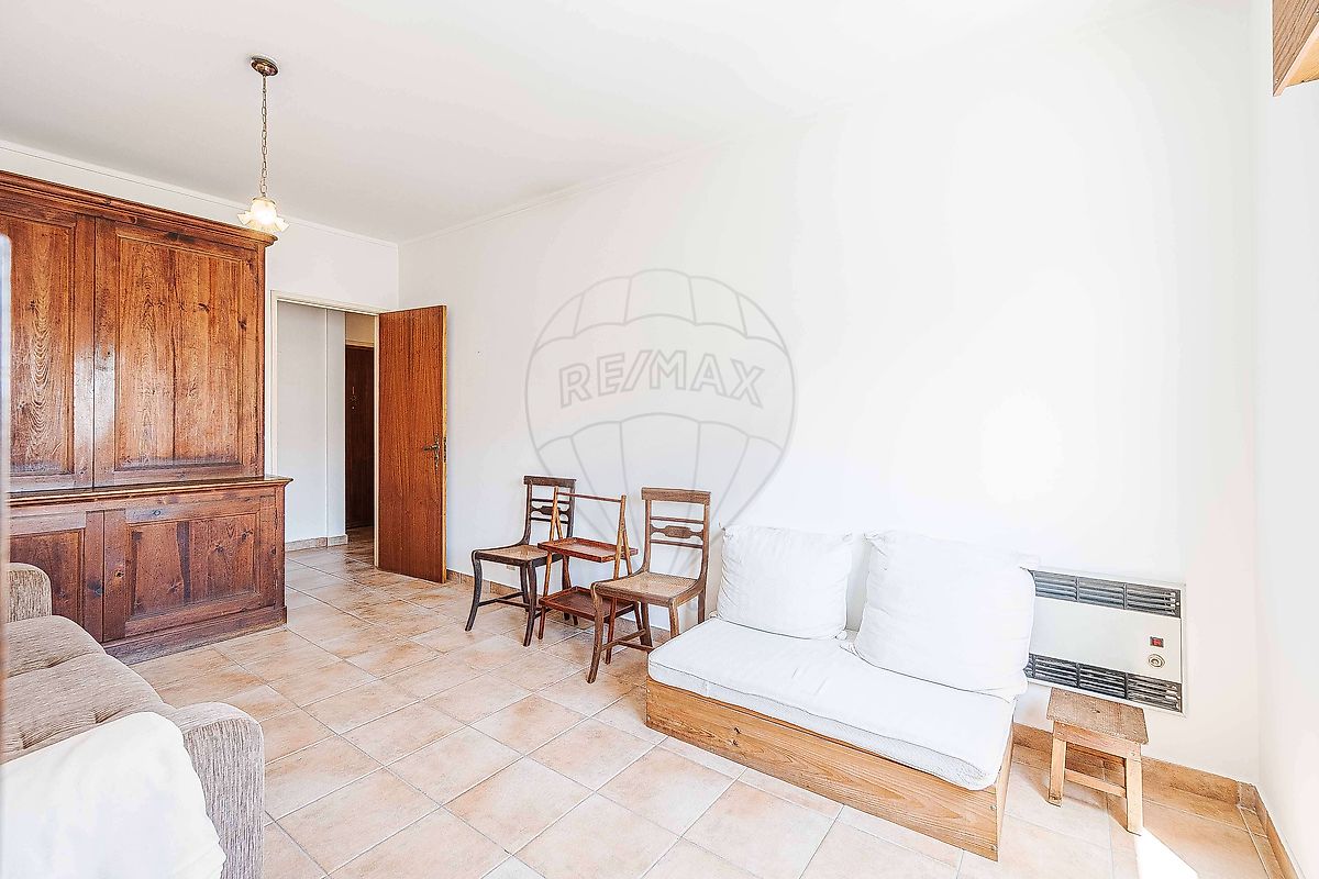 listing 122141226-75 picture-0
