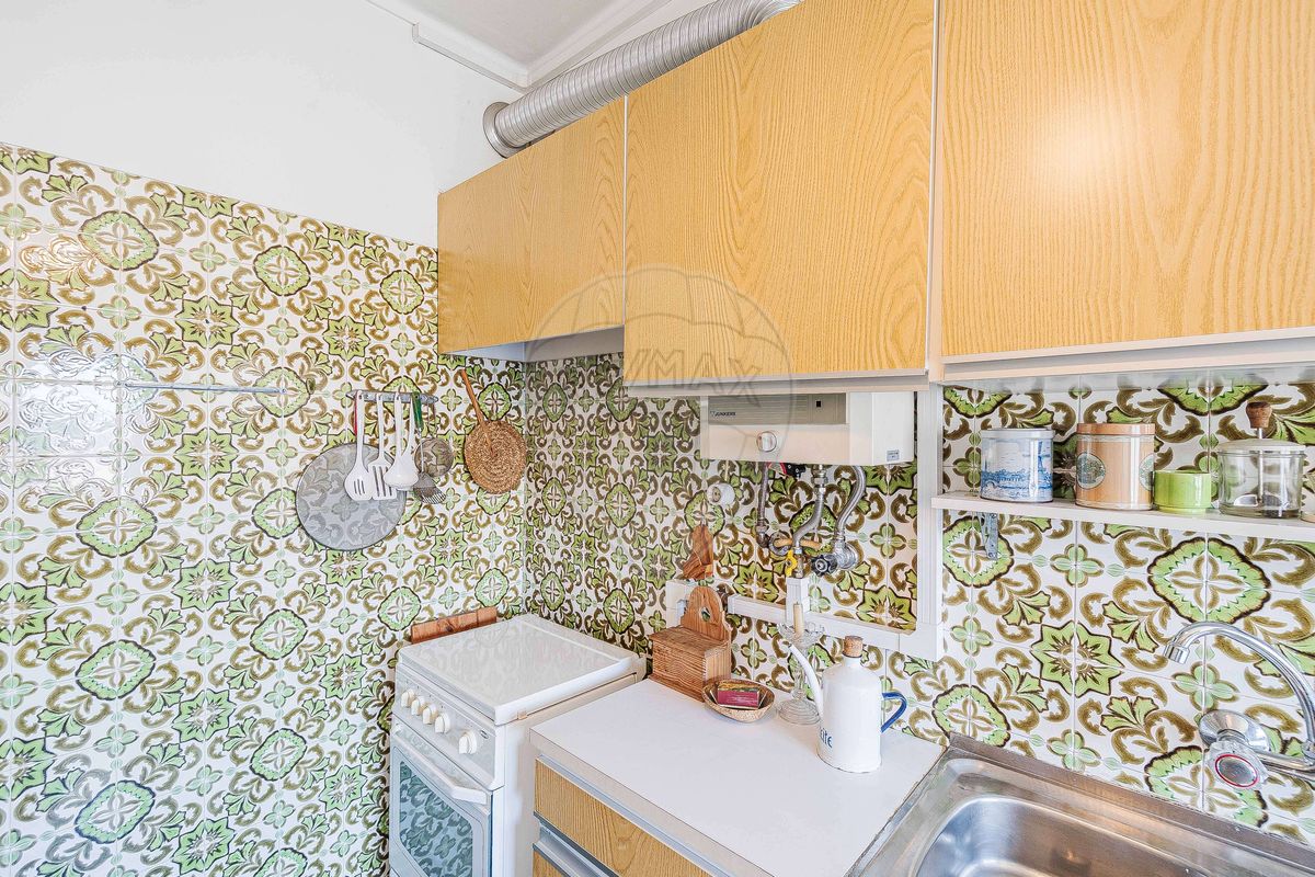 listing 122141226-75 picture-0