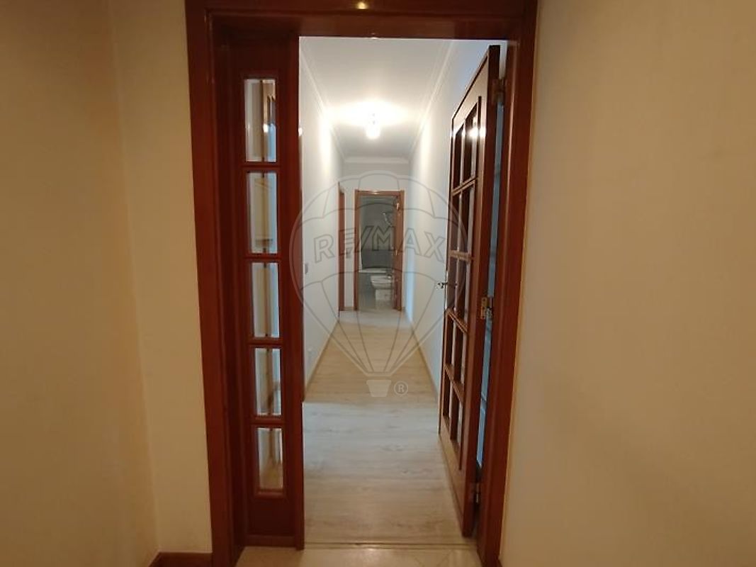 listing 122141450-3 picture-0