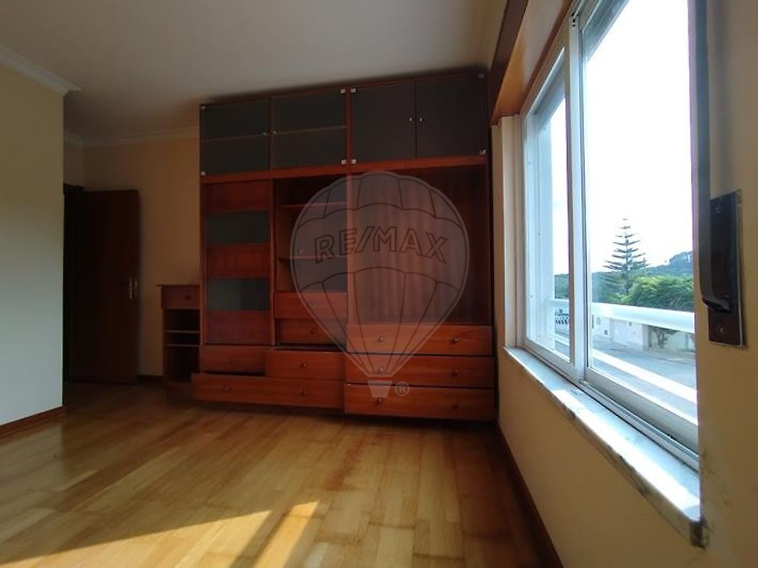 listing 122141450-3 picture-0