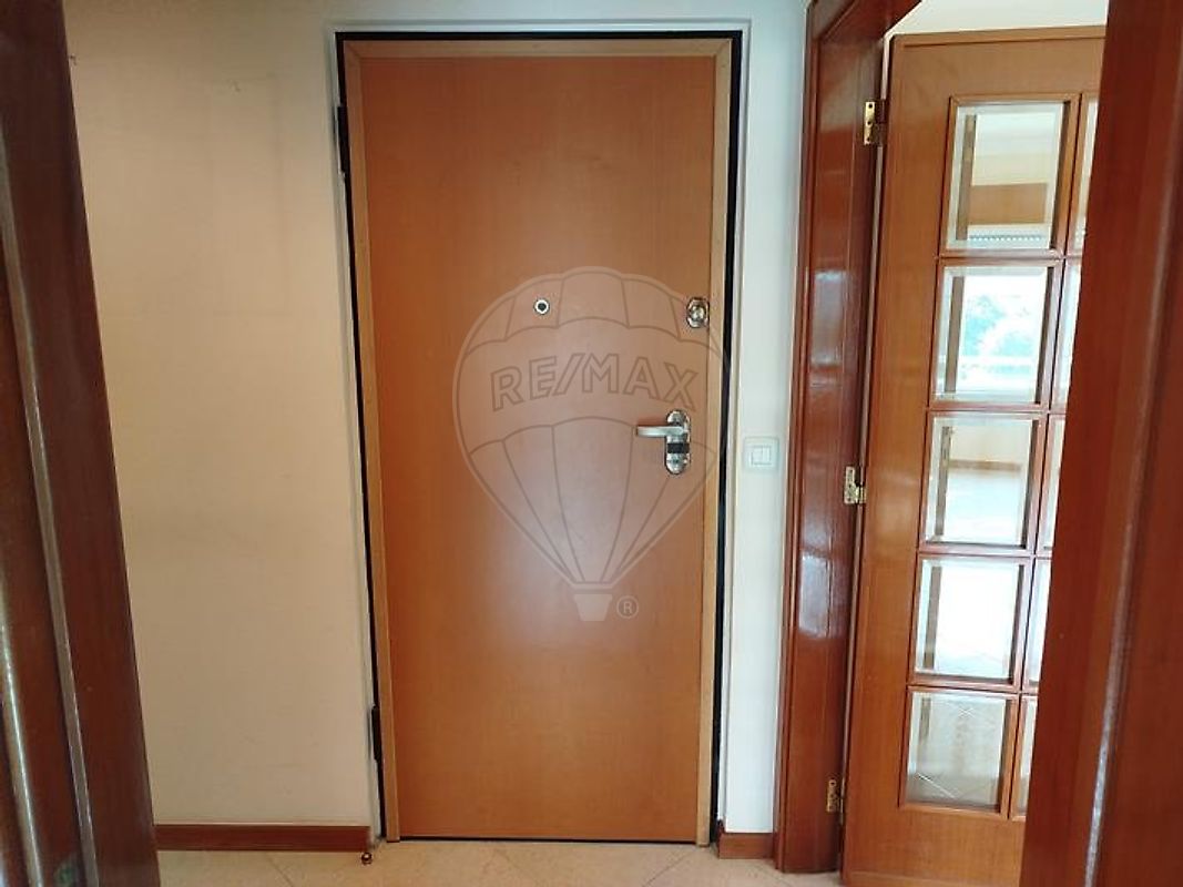 listing 122141450-3 picture-0