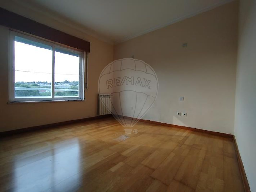 listing 122141450-3 picture-0