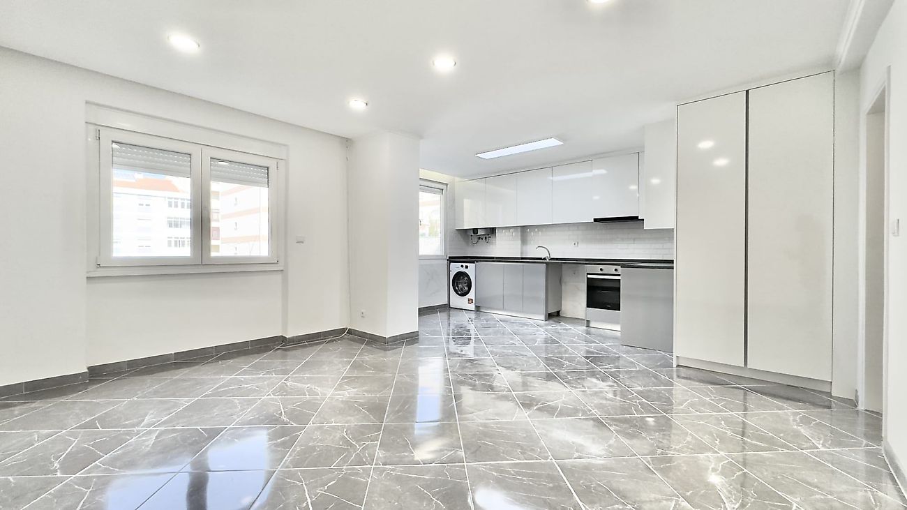 Apartamento T2 à venda em Sintra