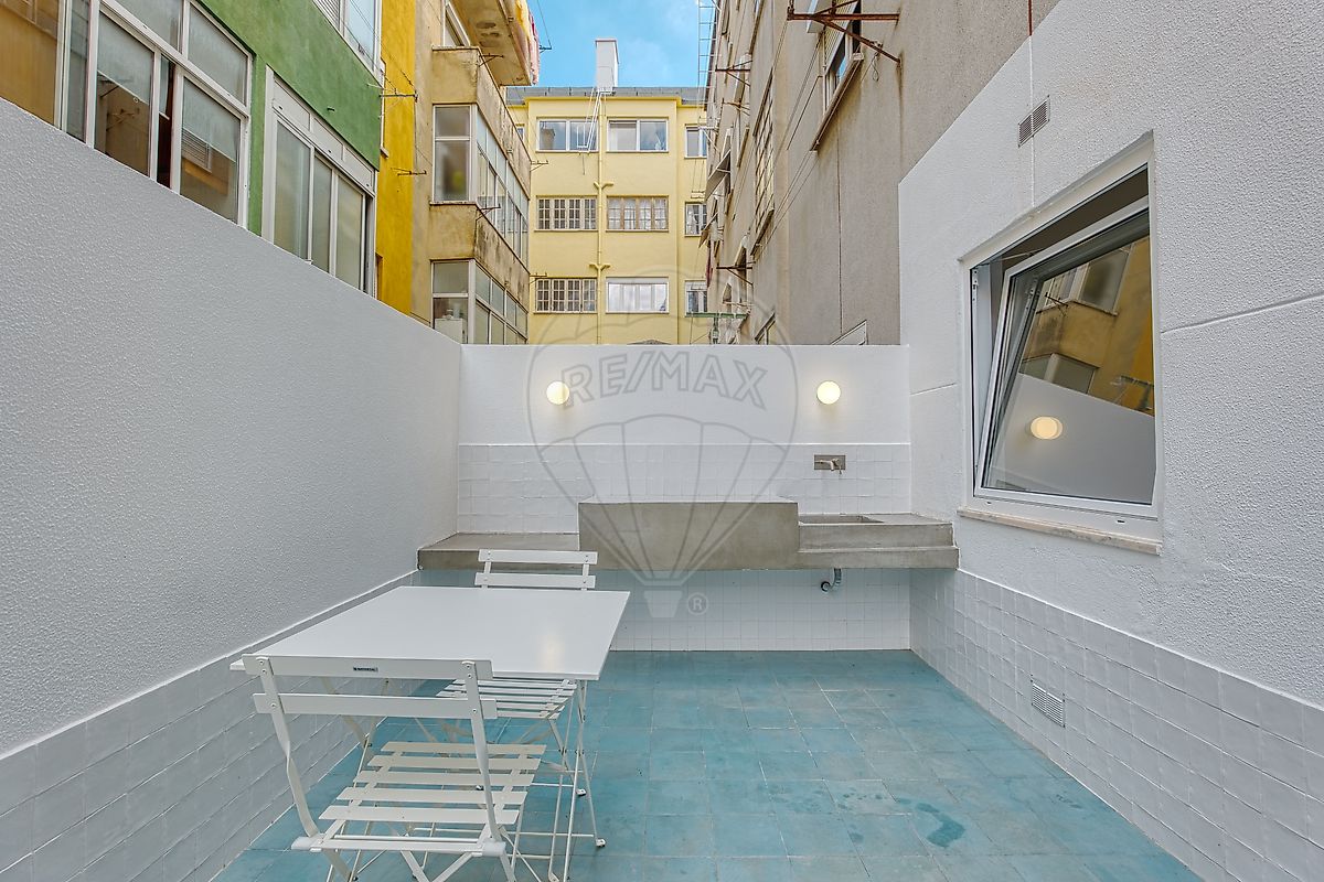 Apartamento T1 à venda em Loures