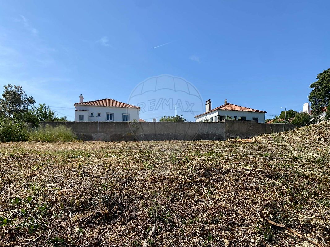 Terreno à venda em Sintra