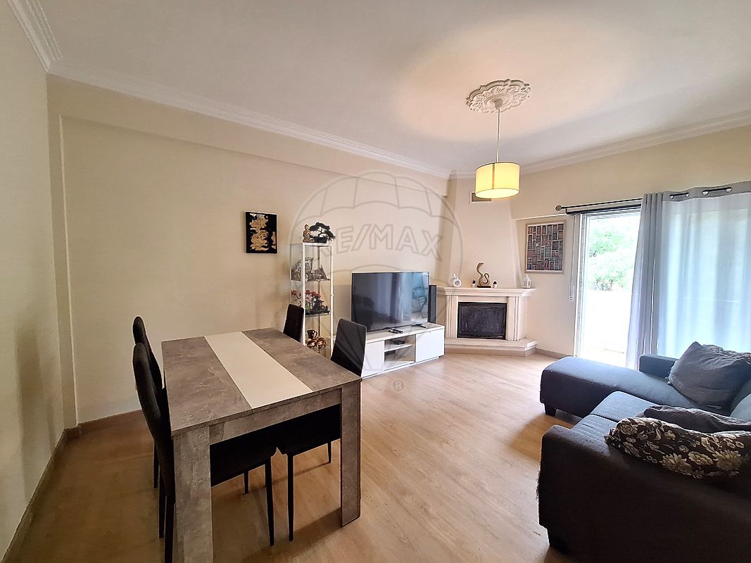 Apartamento T2 à venda em Sintra