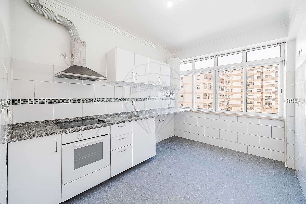Apartamento T2 à venda em Sintra