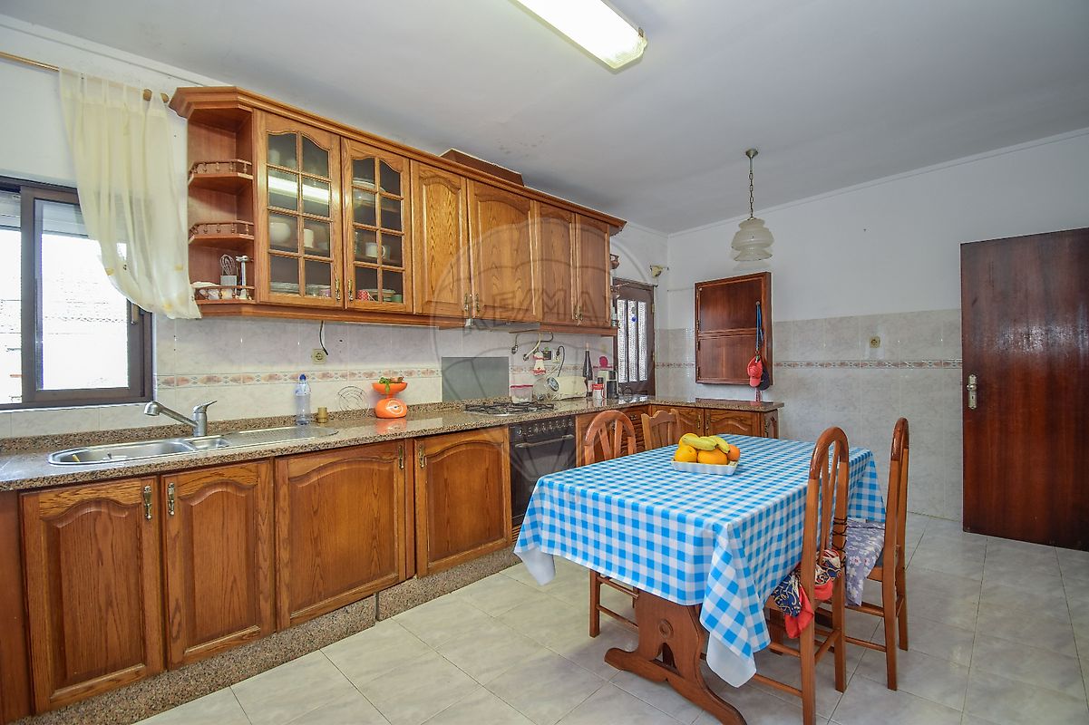 listing 122171088-35 picture-0