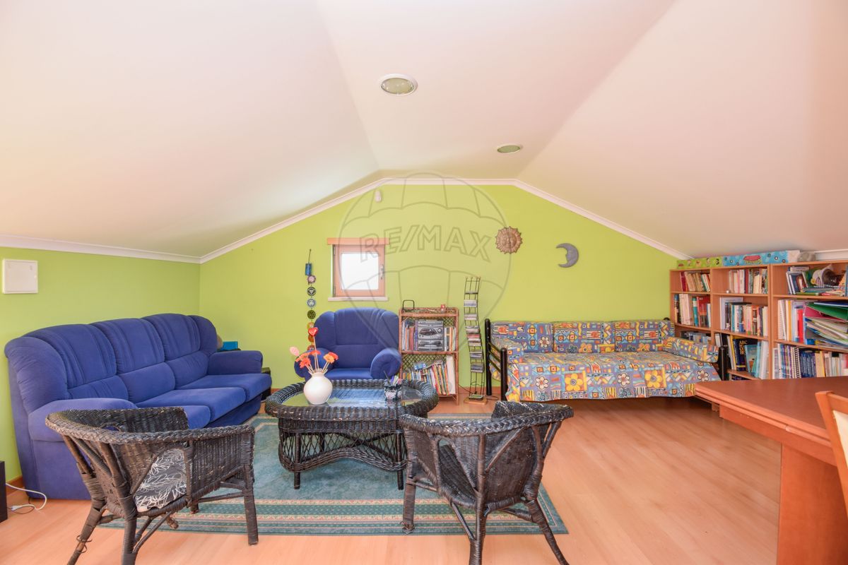 listing 122171088-53 picture-0