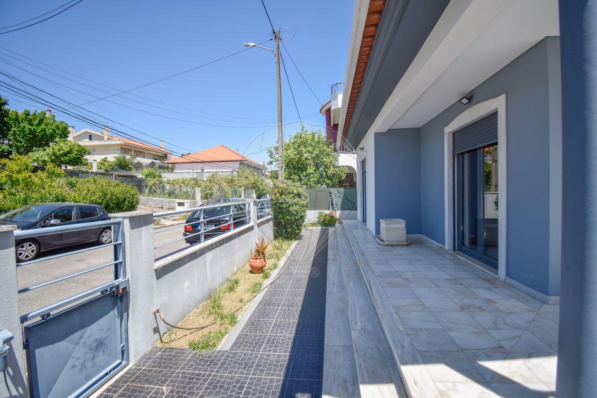 listing 122171088-53 picture-0