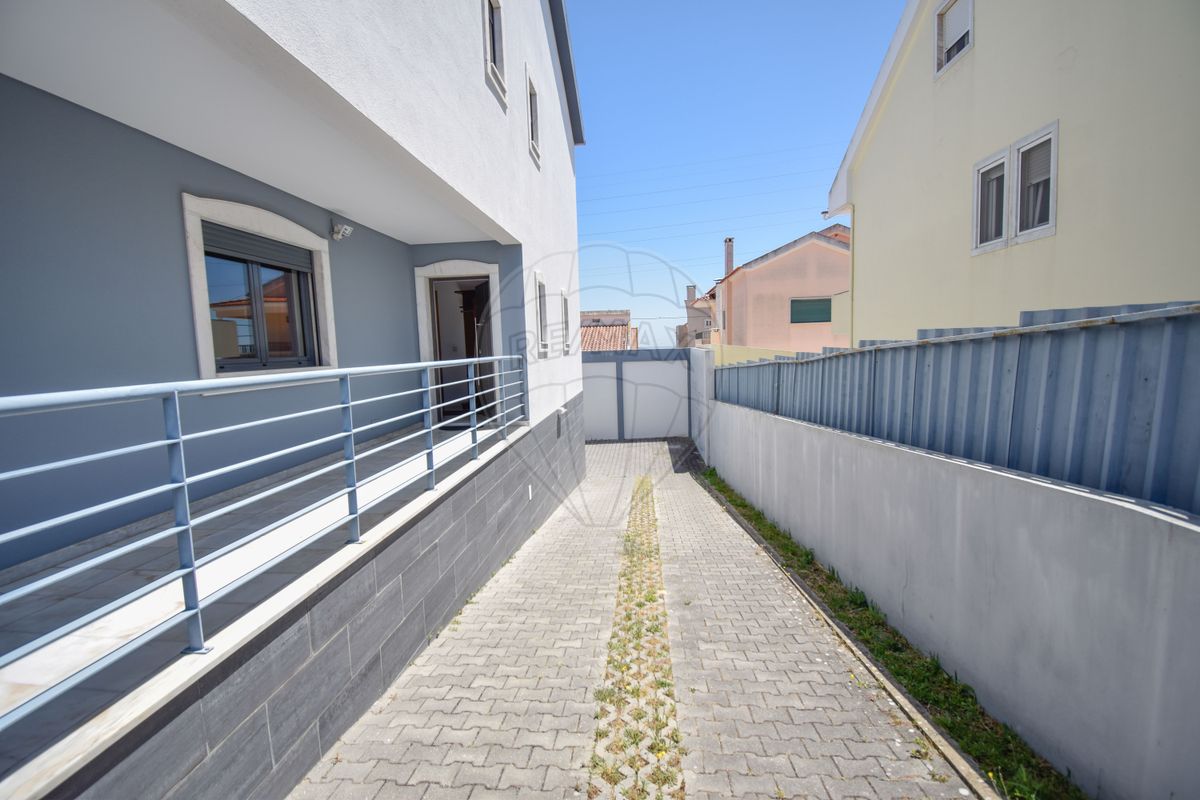 listing 122171088-53 picture-0