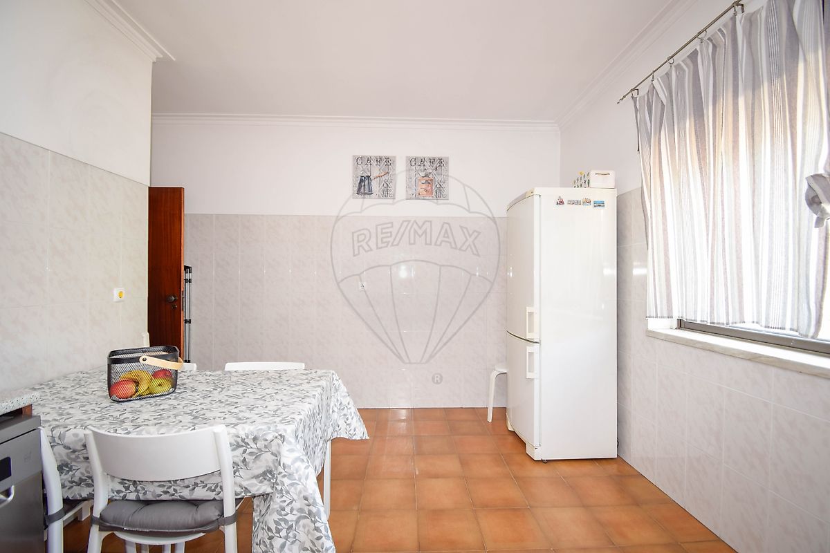 listing 122171088-54 picture-0