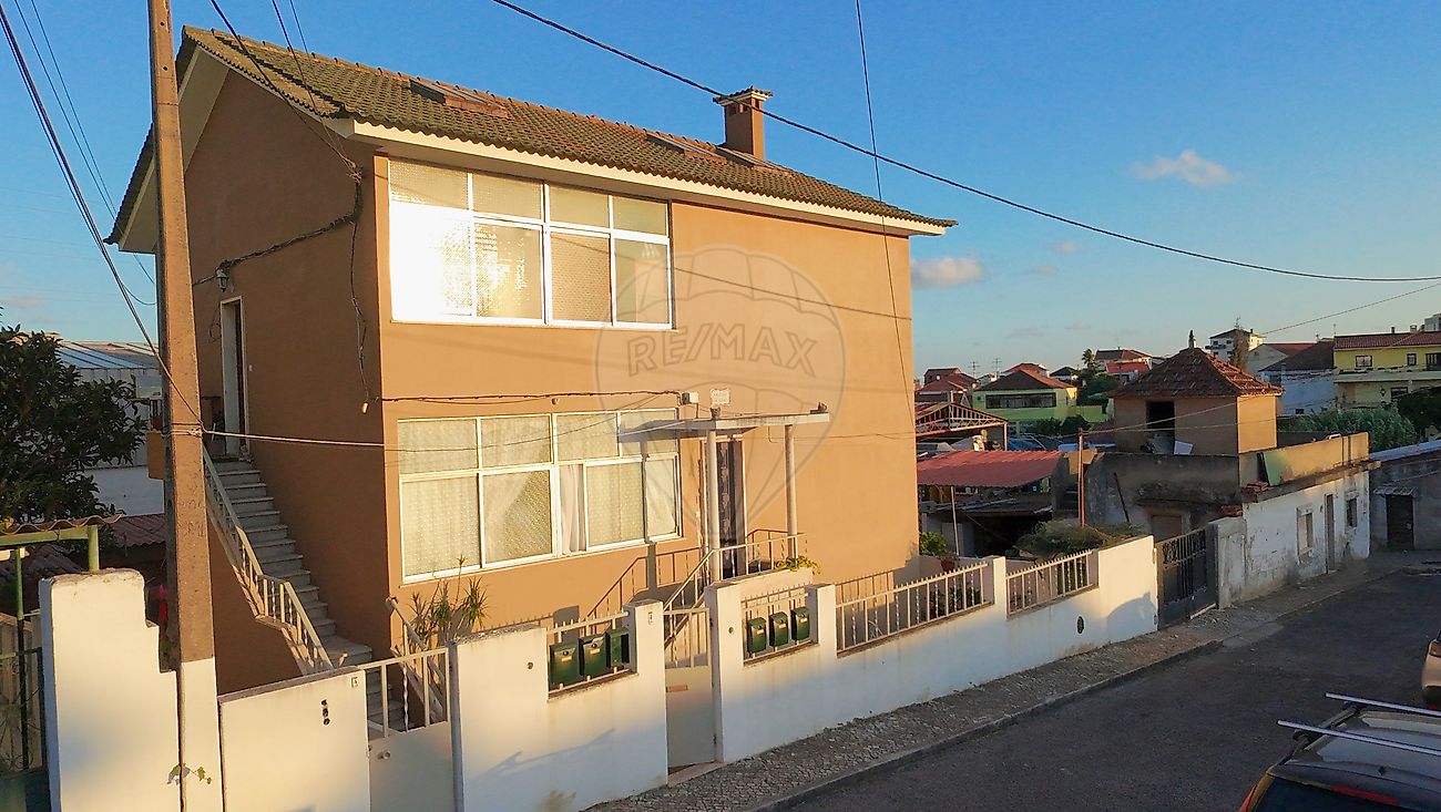 Moradia T7 para venda