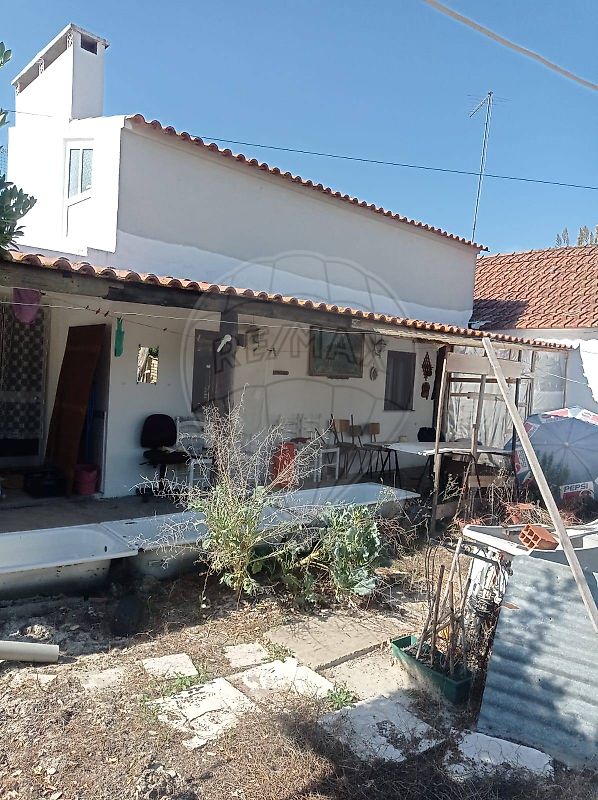 Moradia T2 para venda
