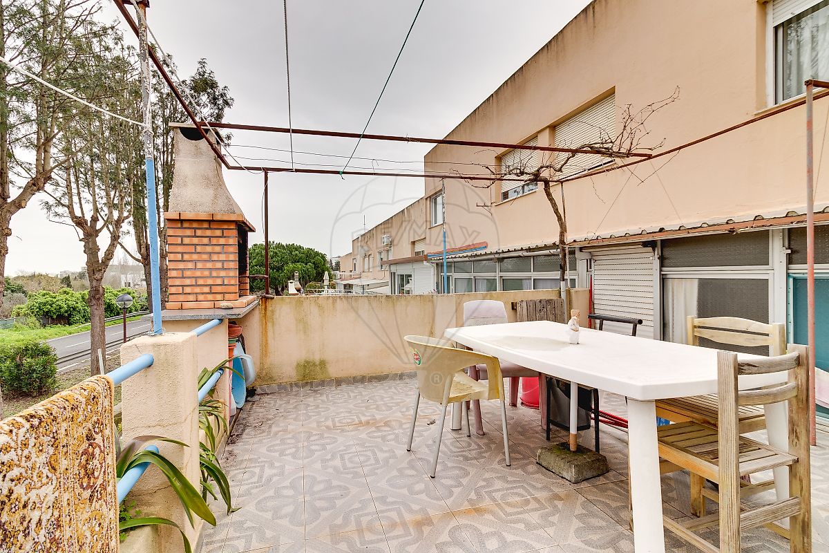 Moradia T3 à venda em Amadora