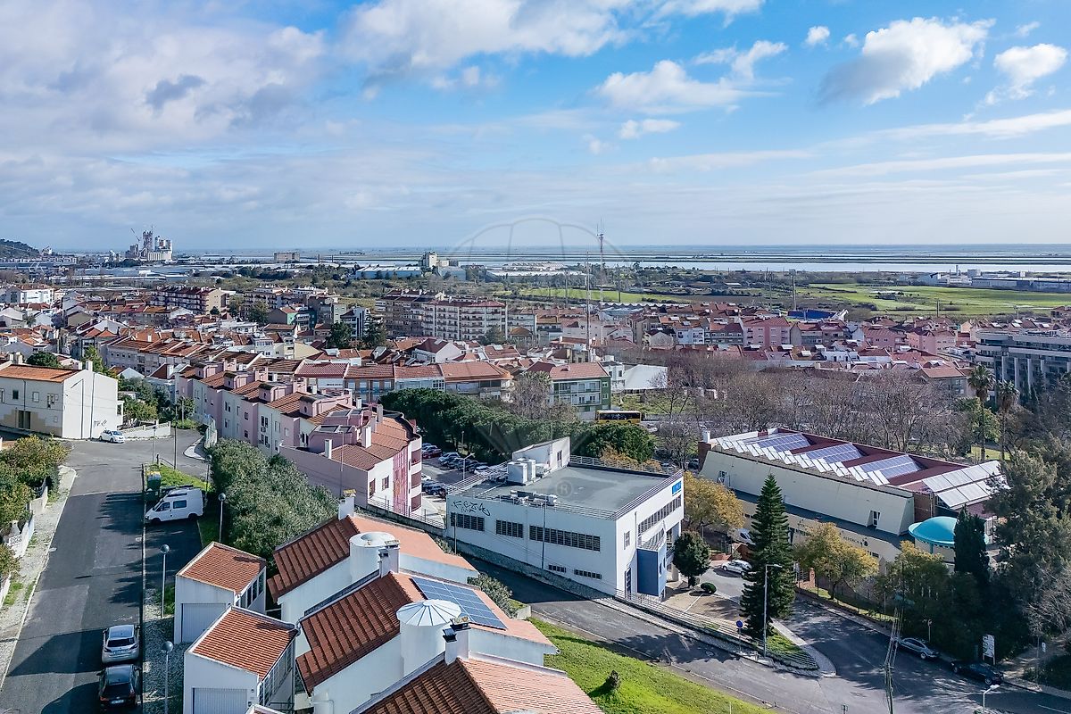 Moradia T5 à venda em Alverca do Ribatejo e Sobralinho, Vila Franca de Xira — foto 15