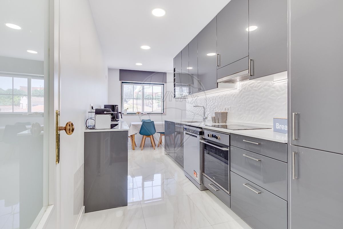 Apartamento - Barcarena, Oeiras, Lisboa
