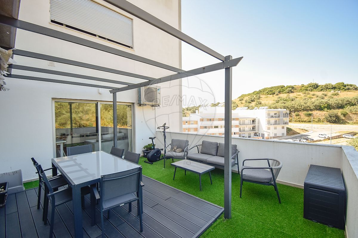 Apartamento T3 à venda em Loures