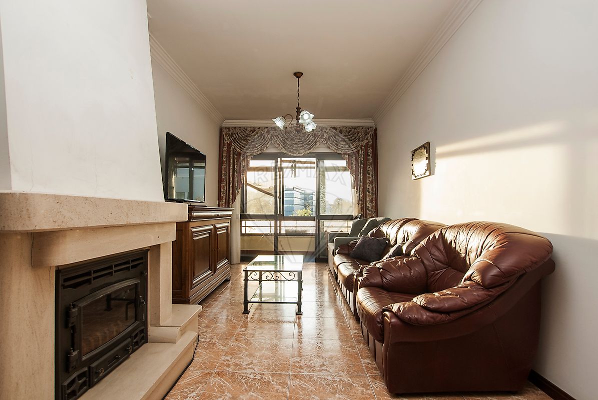 listing 122181571-1 picture-0